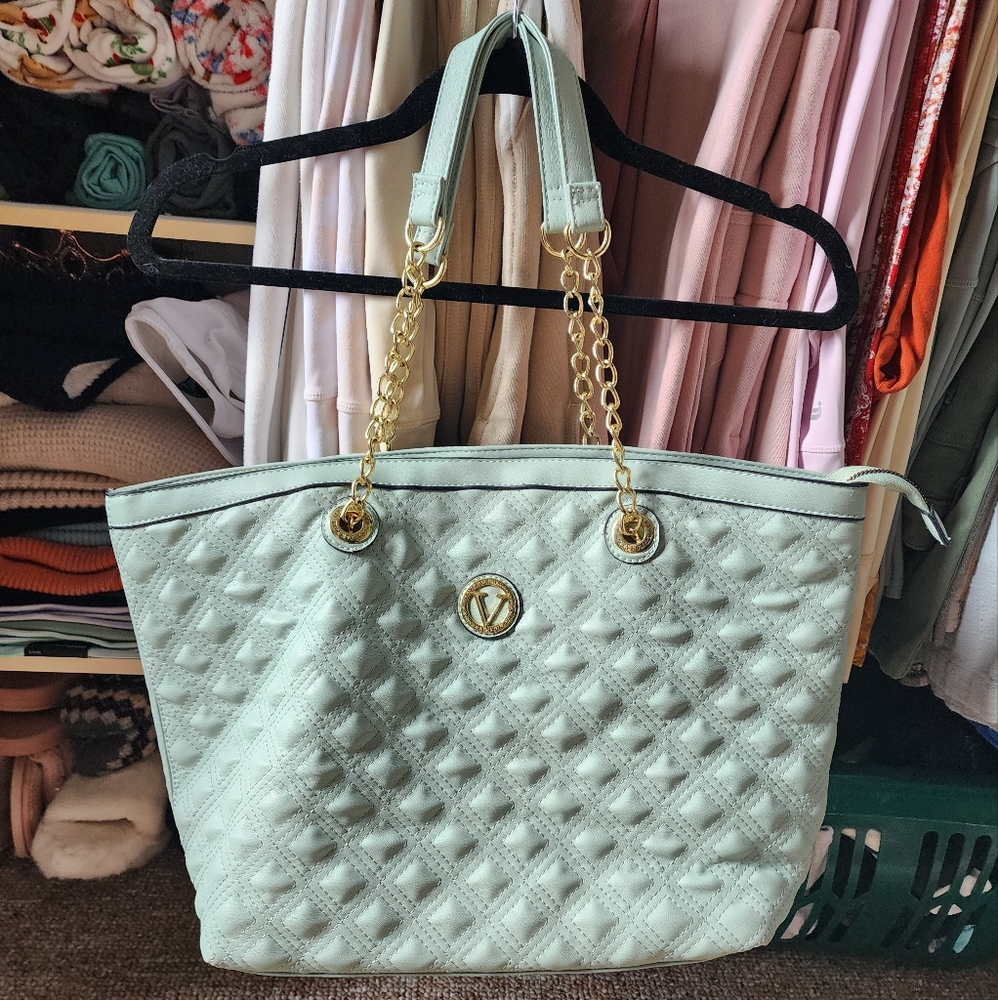 Vera New York Large Mint Blue Quilted Tote Bag Gold Accents Like New Vegan Leath